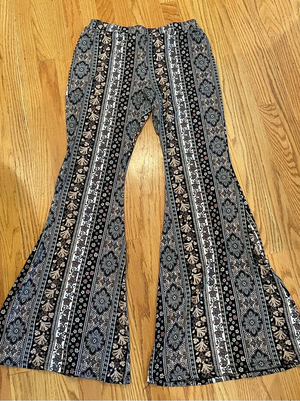 Black Floral Stripe Wide-Leg Pull-On Pants